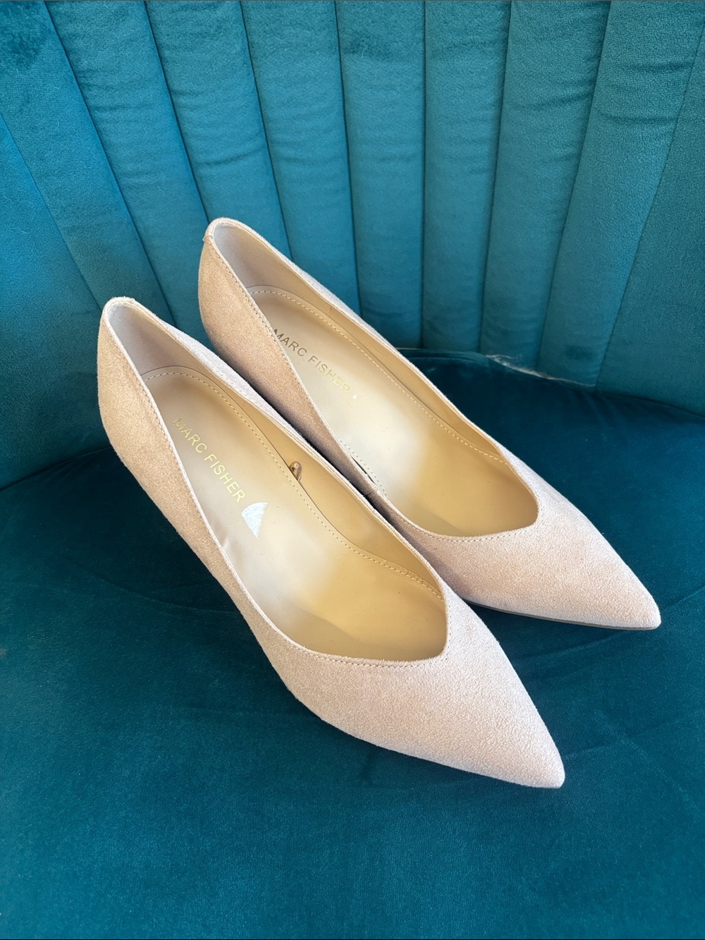 Marc Fisher Pointed Suede Pumps in Nude Size 8 1/2 Like New